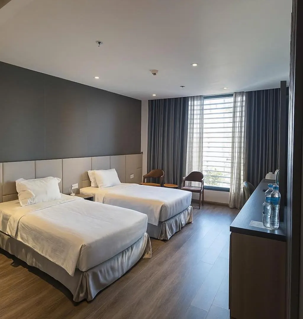 Kim Thanh Boutique Hotel Nha Trang 4*,